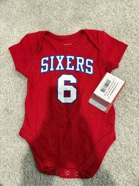 Mitchell & Ness baby Red 76ers Bodysuit 3-6 months